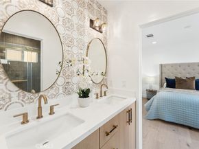 3945 S Norton Avenue, Los Angeles CA 90008