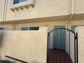 401 W 220th #18 Street, Carson CA 90745