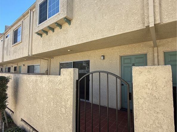 401 W 220th #18 Street, Carson CA 90745