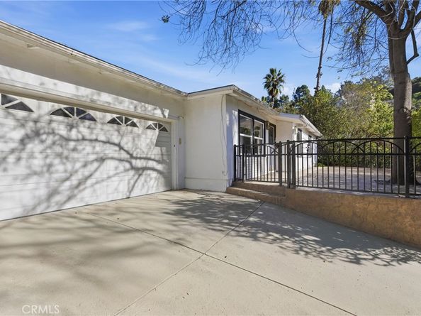 8123 Amor Road, Los Angeles CA 90046