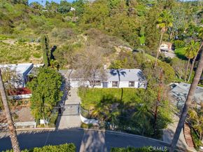 8123 Amor Road, Los Angeles CA 90046