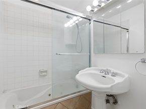 8123 Amor Road, Los Angeles CA 90046