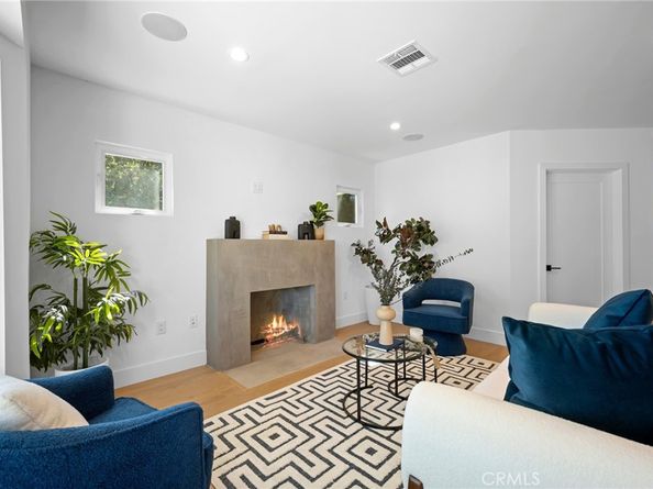 1317 N California Street, Burbank CA 91505