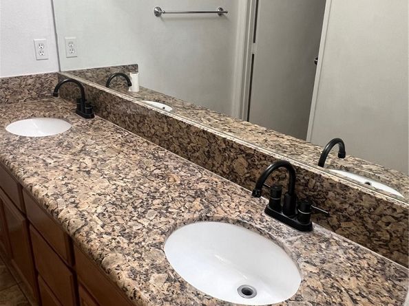 15723 Parkhouse 6, Fontana CA 92336