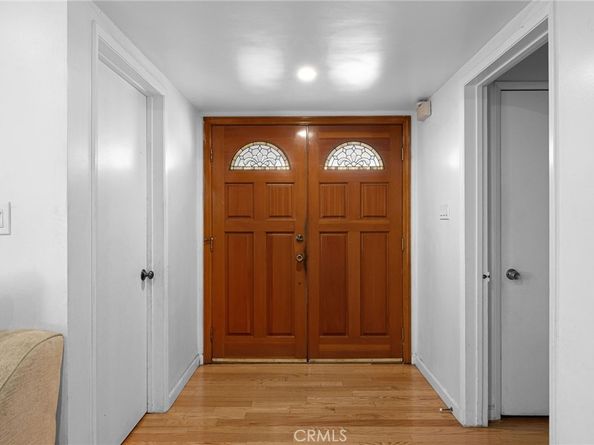 910 S Donna Beth Avenue, West Covina CA 91791