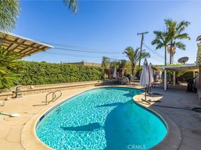 910 S Donna Beth Avenue, West Covina CA 91791