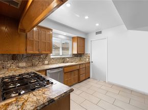 910 S Donna Beth Avenue, West Covina CA 91791