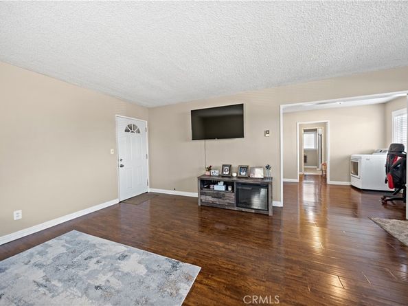 2018 Las Vegas Avenue 18, Pomona CA 91767