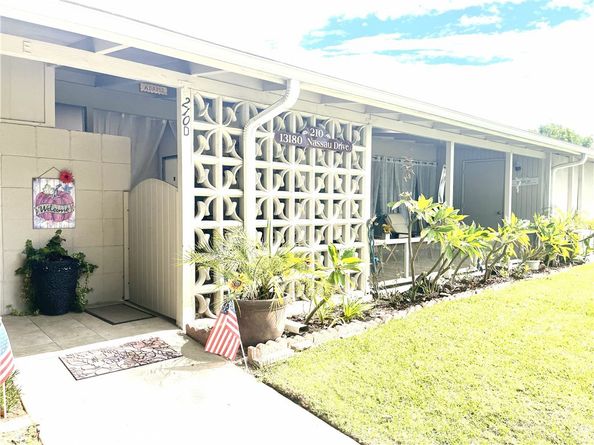 13180 Nassau Dr 210D, Seal Beach CA 90740