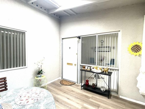 13180 Nassau Dr 210D, Seal Beach CA 90740