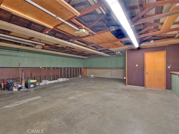 228 Greentree, Upland CA 91786