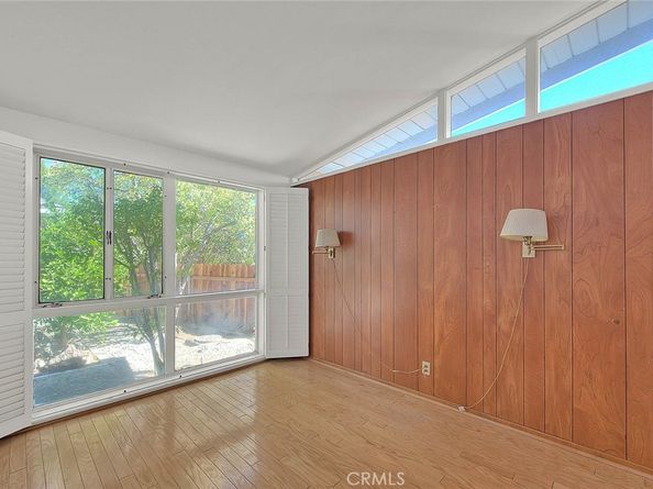 228 Greentree, Upland CA 91786