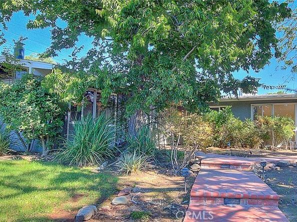 228 Greentree, Upland CA 91786