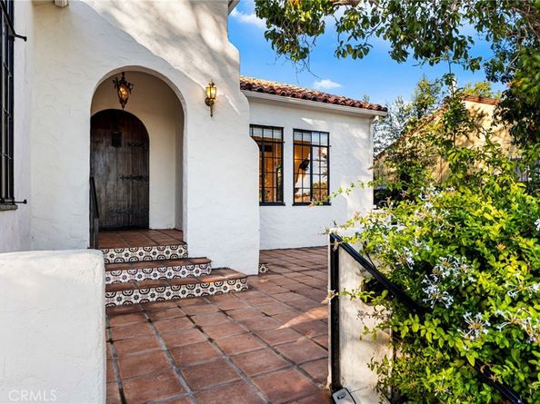 1201 Montecito Dr, Montecito Heights CA 90031