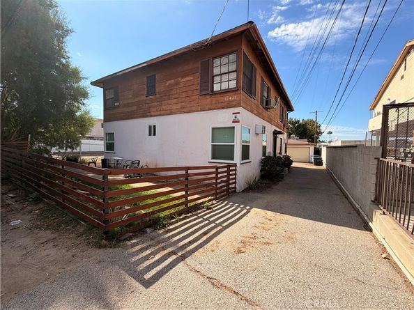 10429 Mcvine Avenue, Sunland CA 91040