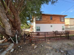 10429 Mcvine Avenue, Sunland CA 91040