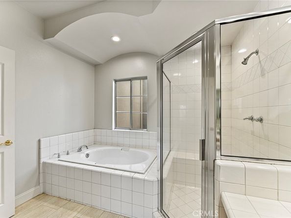 11603 Mississippi, Los Angeles CA 90025