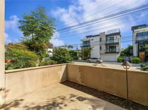 11603 Mississippi, Los Angeles CA 90025