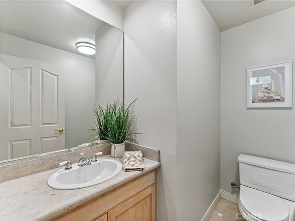 11603 Mississippi, Los Angeles CA 90025