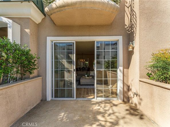 11603 Mississippi, Los Angeles CA 90025