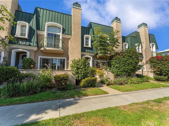 11603 Mississippi, Los Angeles CA 90025