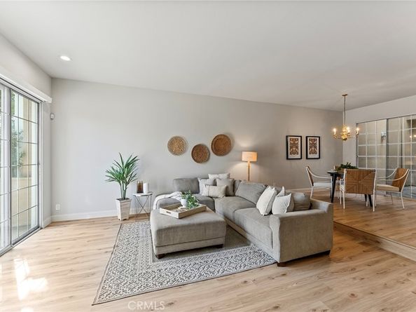 11603 Mississippi, Los Angeles CA 90025