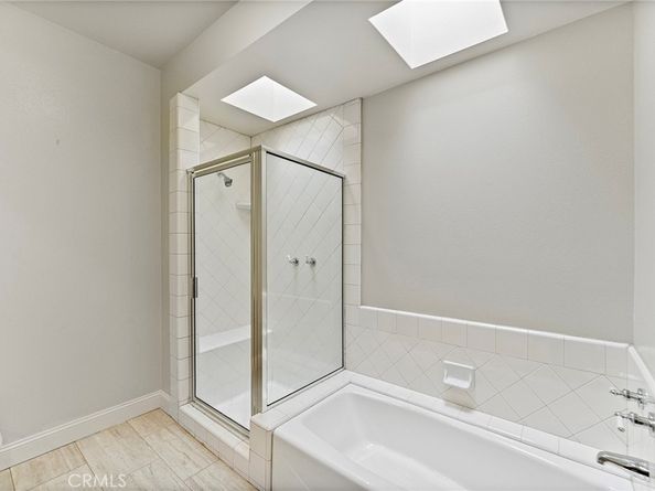 11603 Mississippi, Los Angeles CA 90025