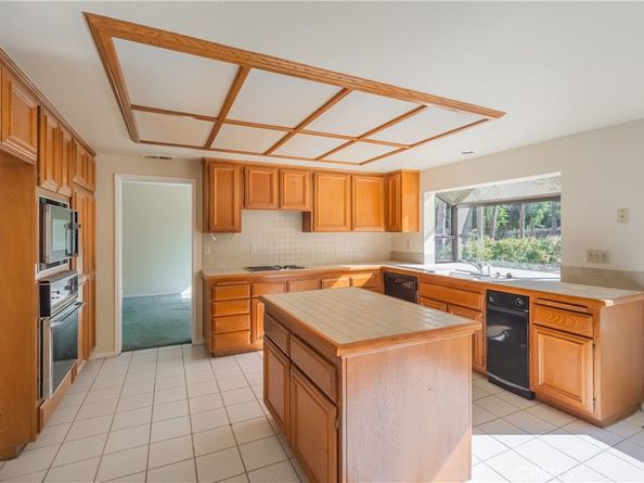 3050 Sunrise, West Covina CA 91791