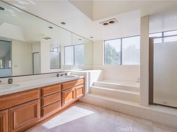 3050 Sunrise, West Covina CA 91791