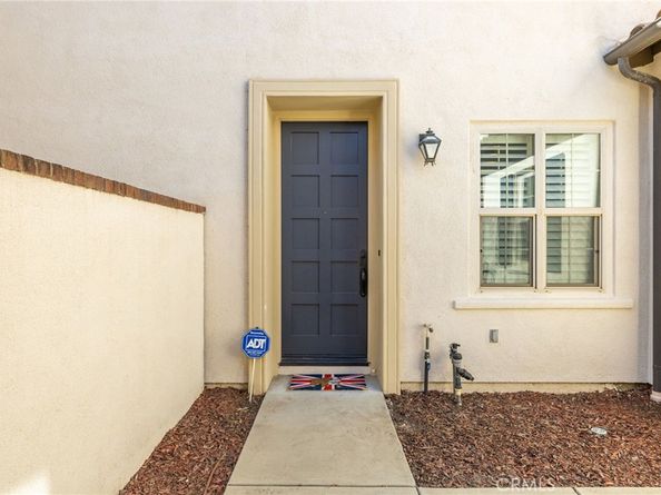 3203 S Edenglen Paseo B, Ontario CA 91761