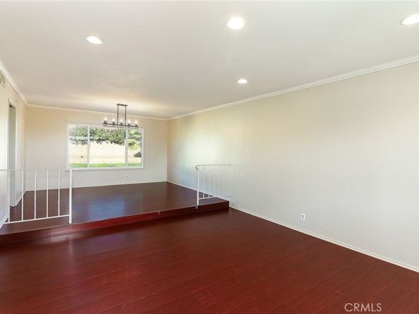 2167 Baseline Road, La Verne CA 91750