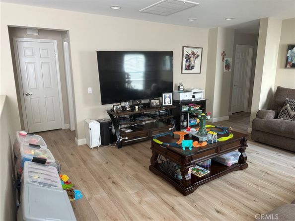 5016 S Centennial Circle, Ontario CA 91762