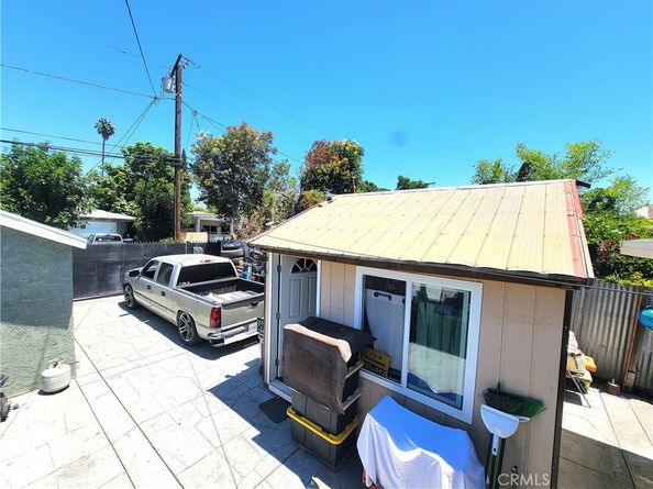 1265 W Mission Boulevard, Pomona CA 91766