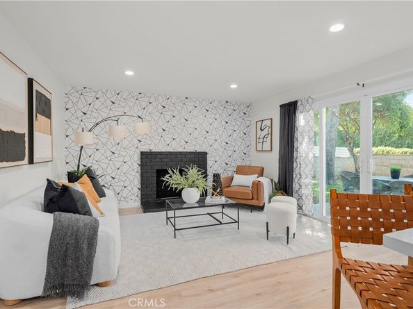 1064 E La Verne Avenue, Pomona CA 91767