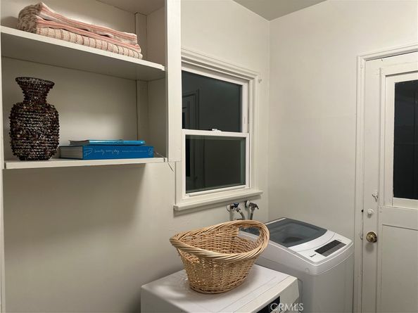 464 W Columbia Avenue, Pomona CA 91768