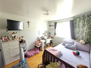 1520 W 37th Street, Los Angeles CA 90018