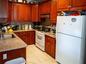 2021 Miramar Street, Los Angeles CA 90057
