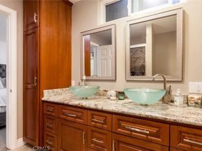 3625 Fredonia Drive 4, Hollywood Hills CA 90068