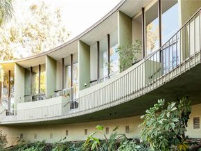 3625 Fredonia Drive 4, Hollywood Hills CA 90068