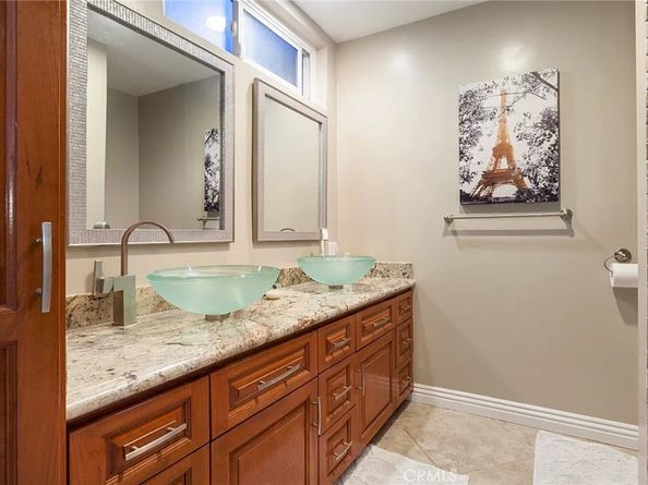 3625 Fredonia Drive 4, Hollywood Hills CA 90068
