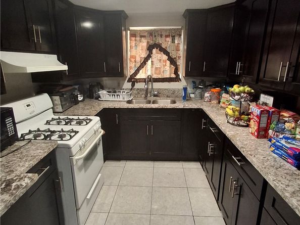 6100 Rugby Avenue 207, Huntington Park CA 90255