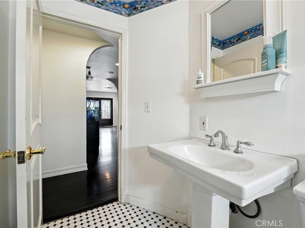 546 E 219th Street, Carson CA 90745