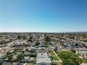 1950 W 79th Street, Los Angeles CA 90047