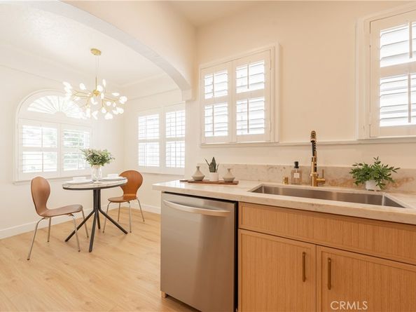 1950 W 79th Street, Los Angeles CA 90047