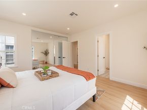 1950 W 79th Street, Los Angeles CA 90047