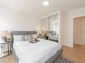 1950 W 79th Street, Los Angeles CA 90047