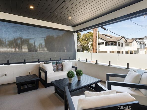 521 1/2 Iris Avenue, Corona Del Mar CA 92625