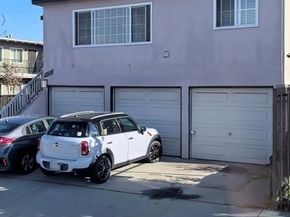 5126 W El Segundo Boulevard, Hawthorne CA 90250