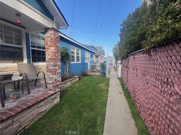 5126 W El Segundo Boulevard, Hawthorne CA 90250