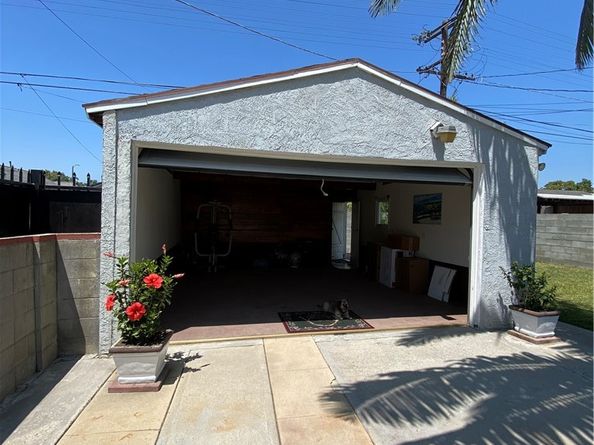 6035 4th Avenue, Los Angeles CA 90043